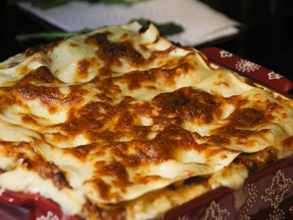 Bolonez Soslu Lazanya Nasıl Yapılır? | Gizem'in Tarifi